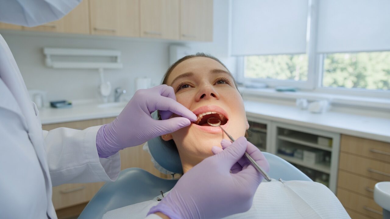 Aphtes récidivants : comprendre et soigner la stomatite aphteuse récidivante