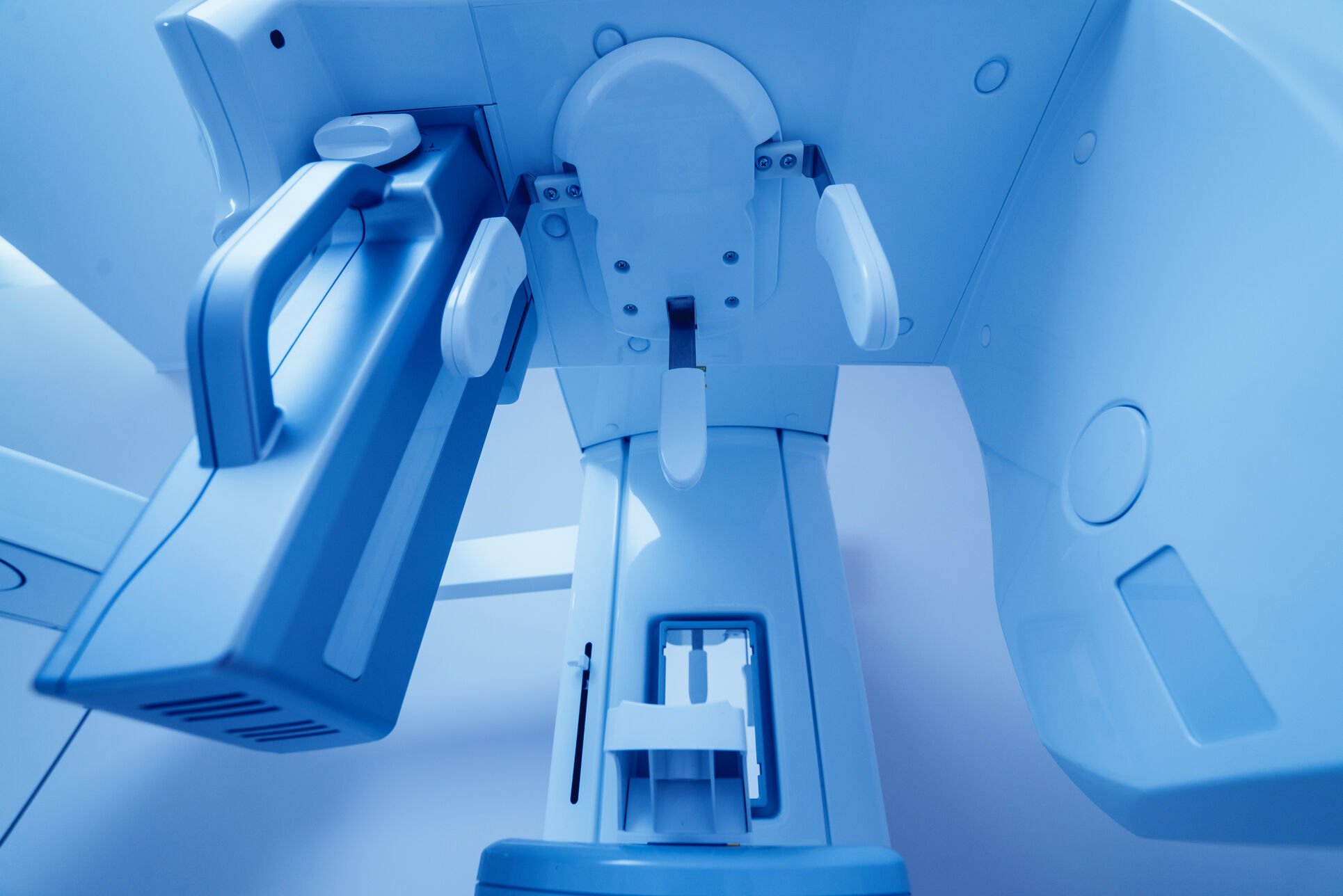 Image d'un scanner dentaire 3D de type Cone Beam, outil indispensable pour la planification d'un Sinus Lift.