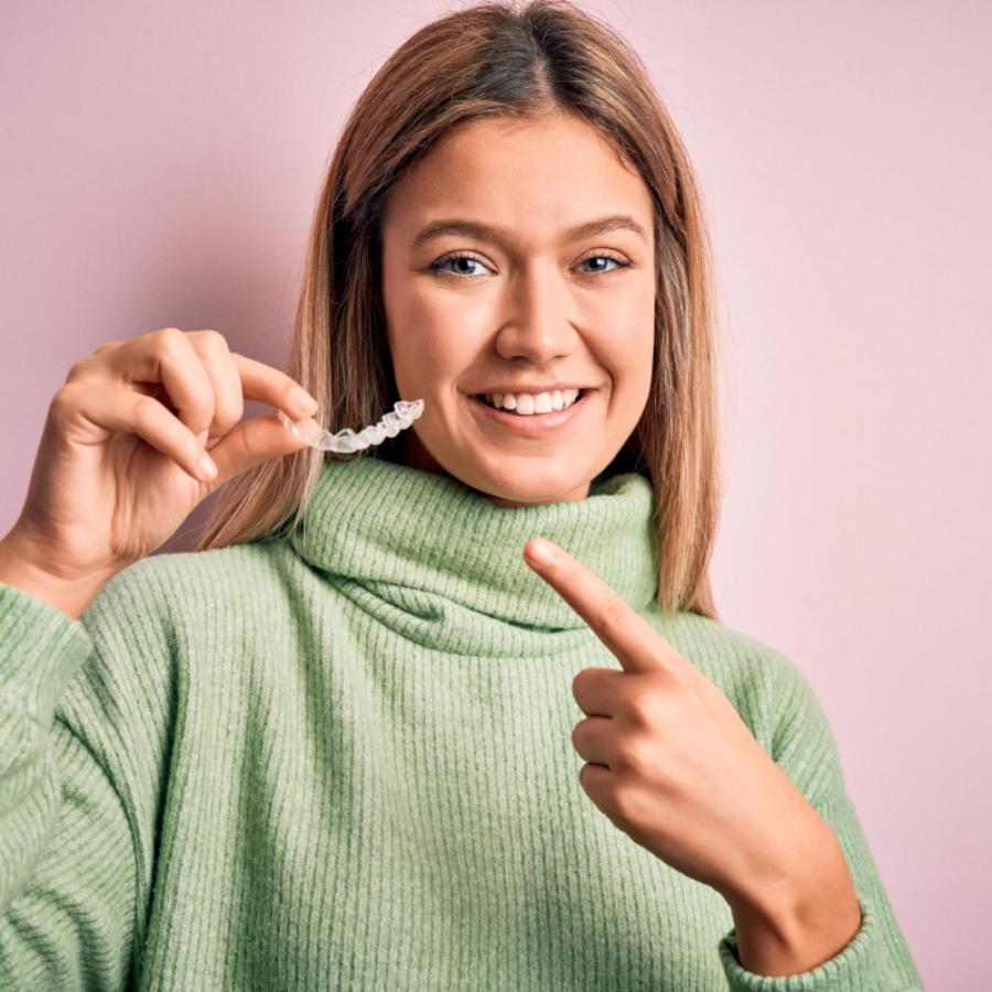 Invisalign avant/après 6 mois de traitement